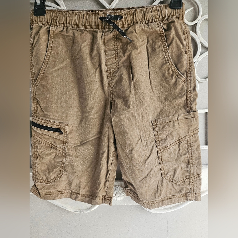 💜Euc boys true craft cargo shorts